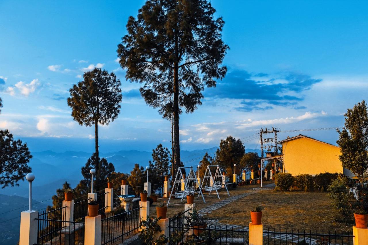 Mumukshu Resort Pauri Exterior photo